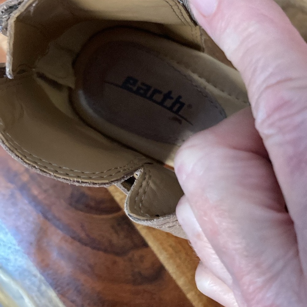 EARTH SUEDE, Leather Upper, WOMENS 9 - Picture 6 of 6